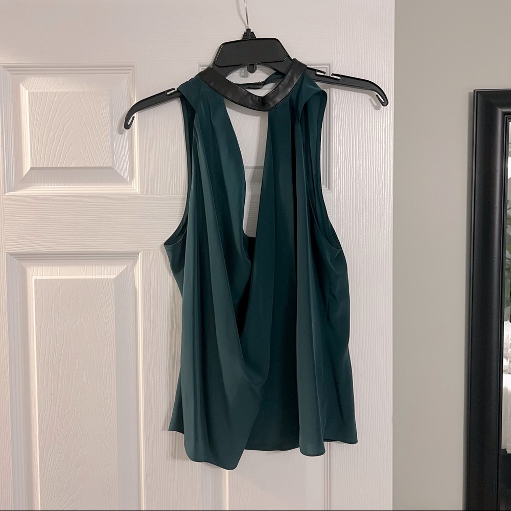 Robbi & Nikki plunge front/back halter, size medium